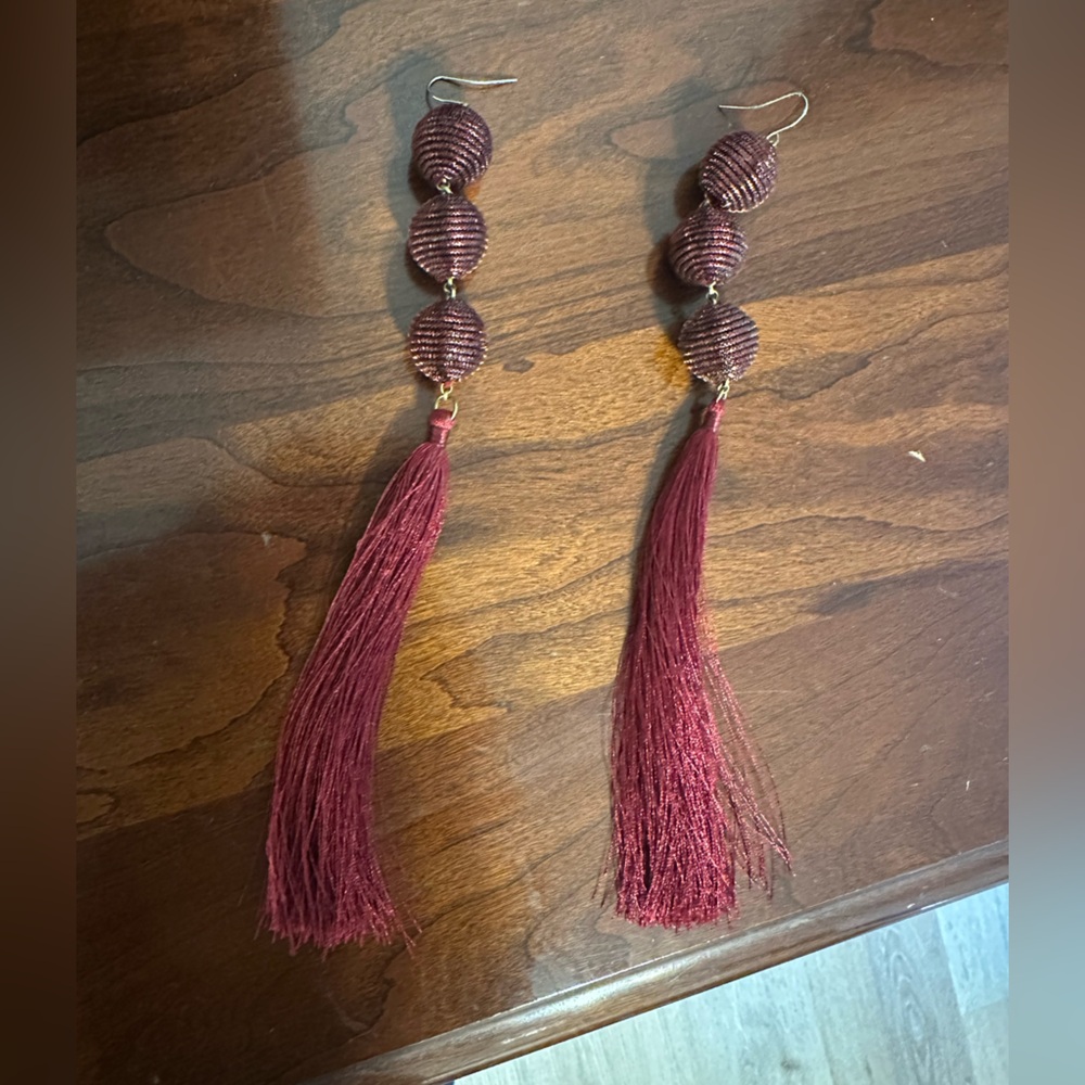 Elegant Tassel Earrings in Rich Burgundy